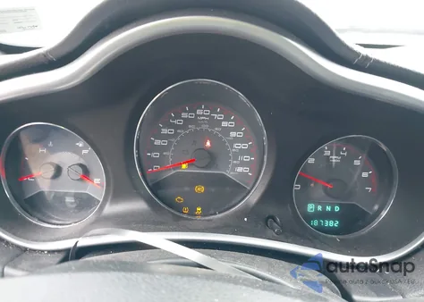 2011 Dodge Avenger Express z USA, uszkodzony, nr VIN 1B3BD4FB3BN606252